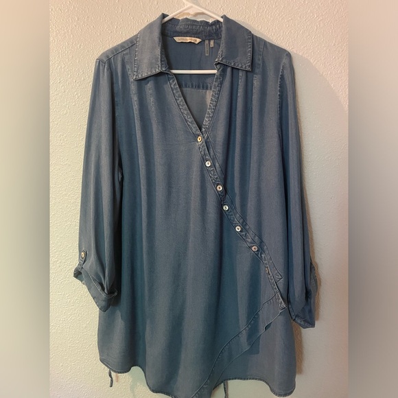 Soft surroundings Jean adjustable large top - Picture 1 of 4